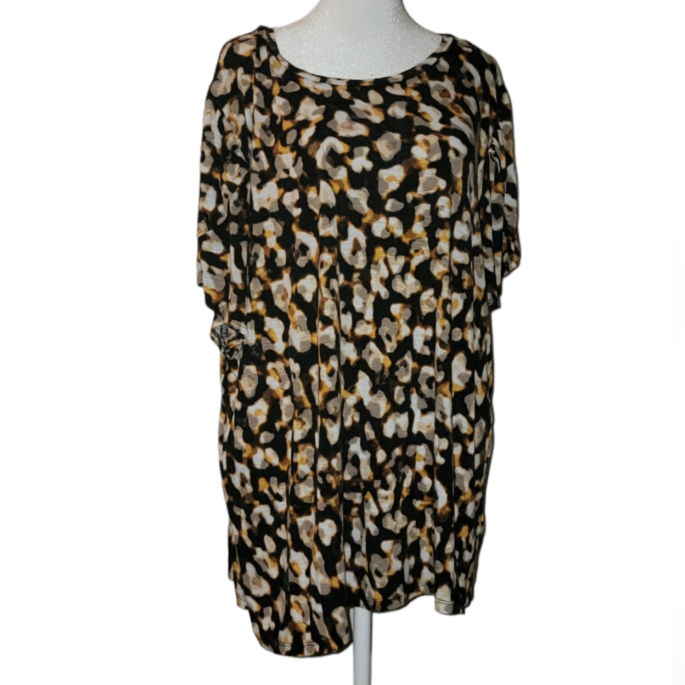 Lularoe women's top